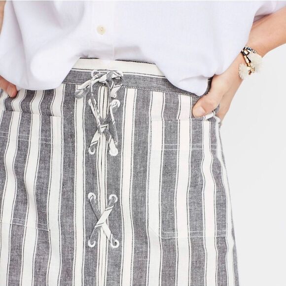 Madewell Gray & White Linen Striped Lace Up Skirt 4 - Picture 4 of 8